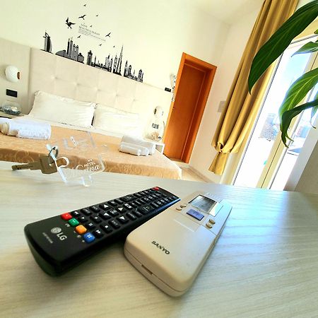 Hotel Marina Riccione Esterno foto